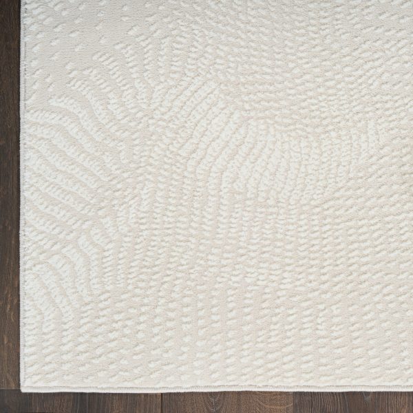 DKNY Central Park West CEP01 Ivory Contemporary Power-loomed Rug For Sale