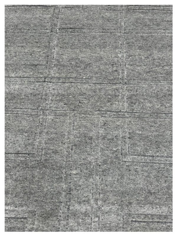 Artisan Harmony  Grey Grey Contemporary Knotted Rug For Sale